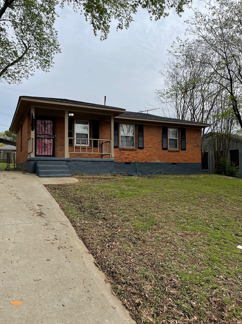 Property main image